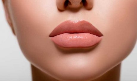 L’acide hyaluronique pour des lèvres plus pulpeuses à Lyon. Centre Esthétique Roosevelt