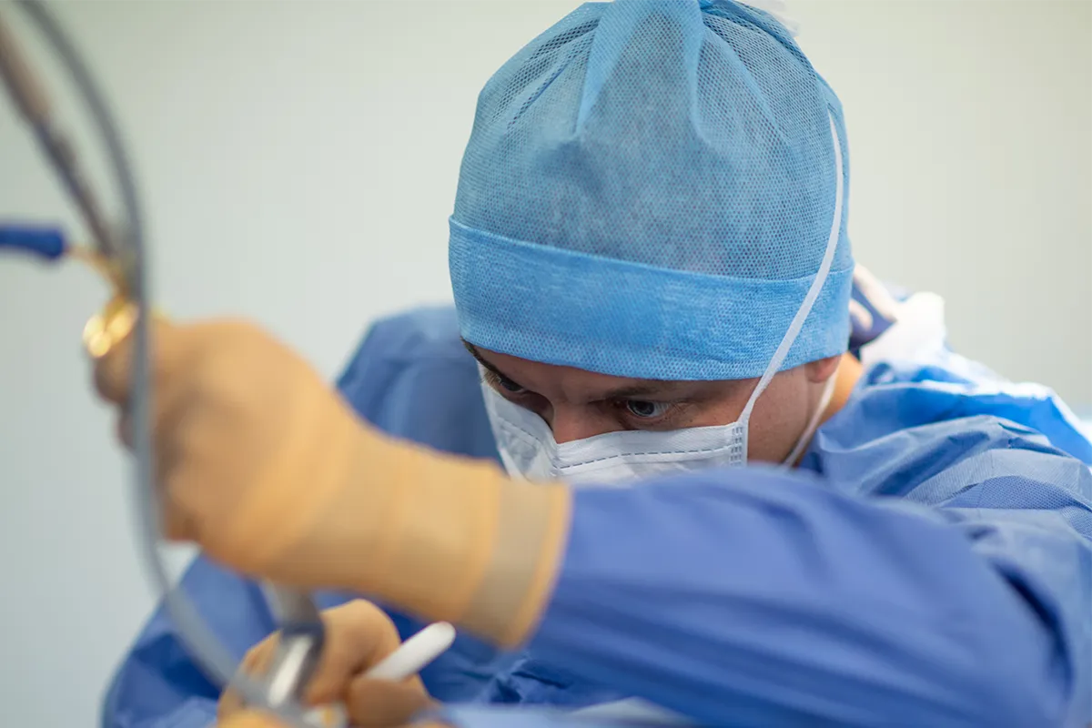 Docteur Romain Aimard - Chirurgien esthétique à Lyon